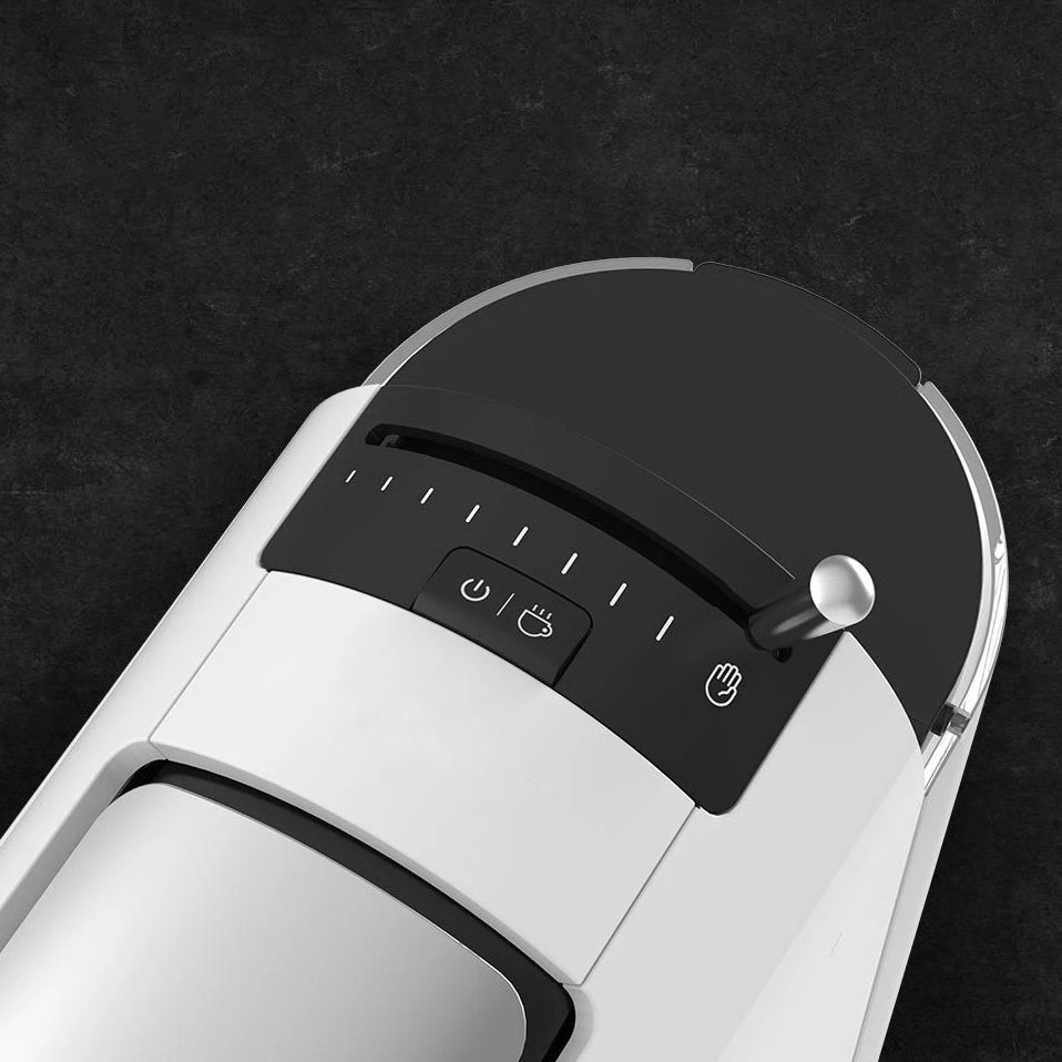 ماكينة قهوة كبسولات Scishare S1103 بيضاء وكوب إسبريسو