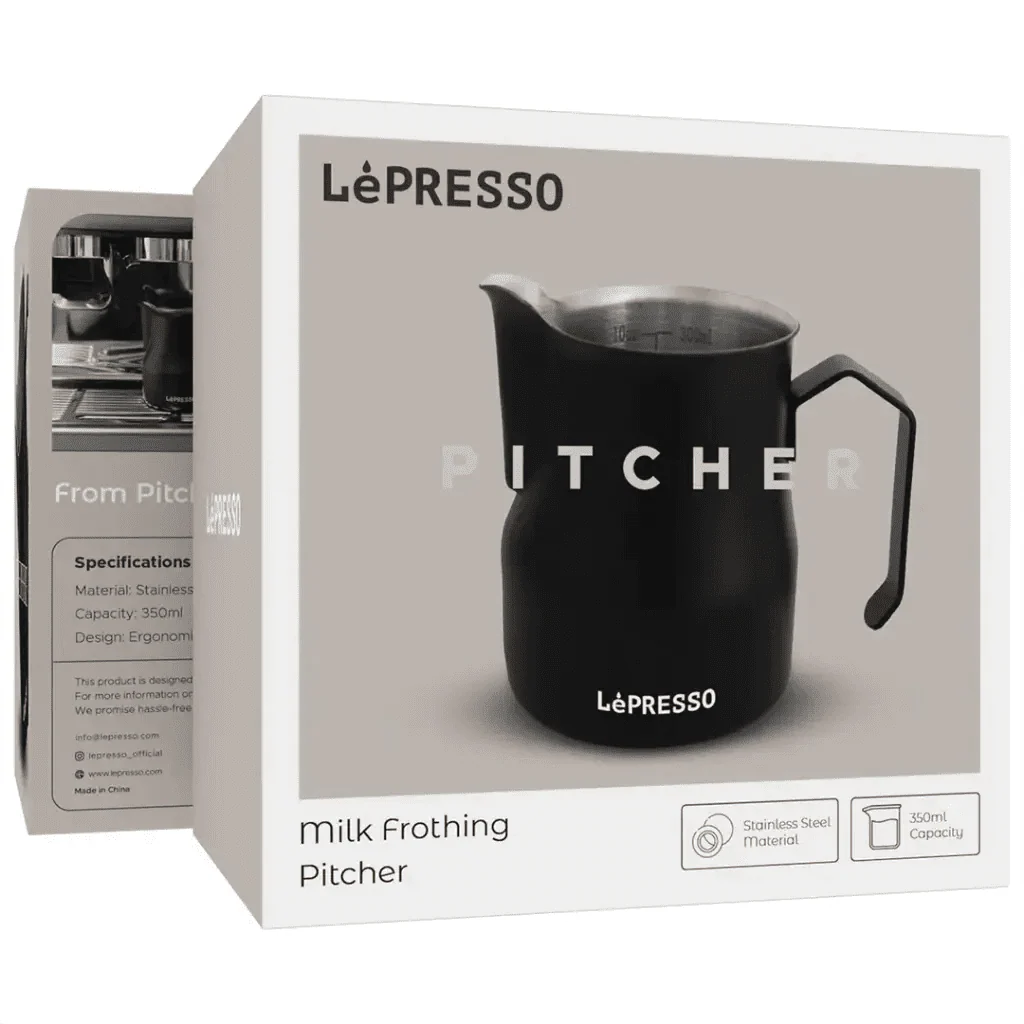 إبريق خفق الحليب 350 مل من Lepresso باللون الأسود